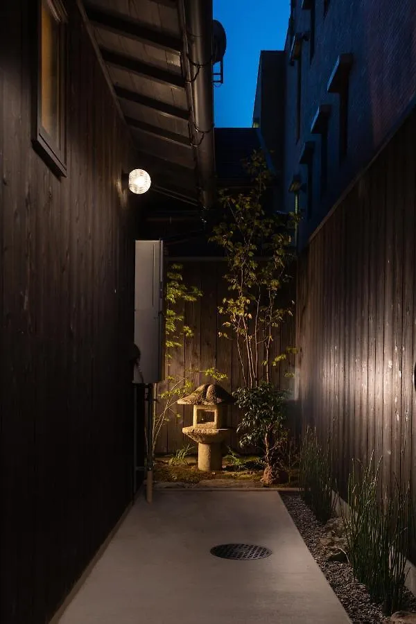 Kanade Kyotoeki-Minami 0*, Kyoto Japan